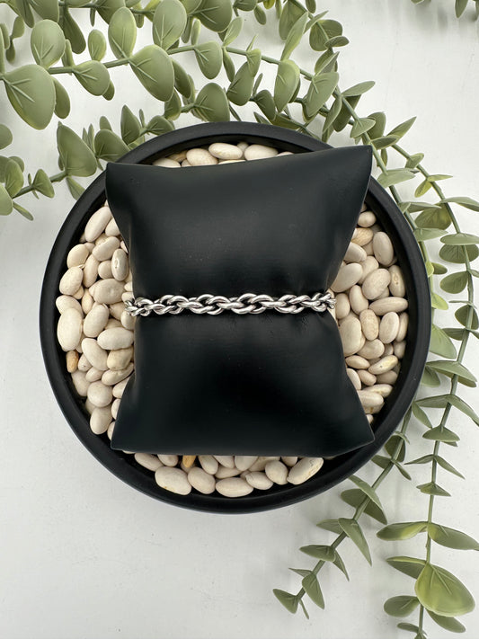 The Chain Cuff