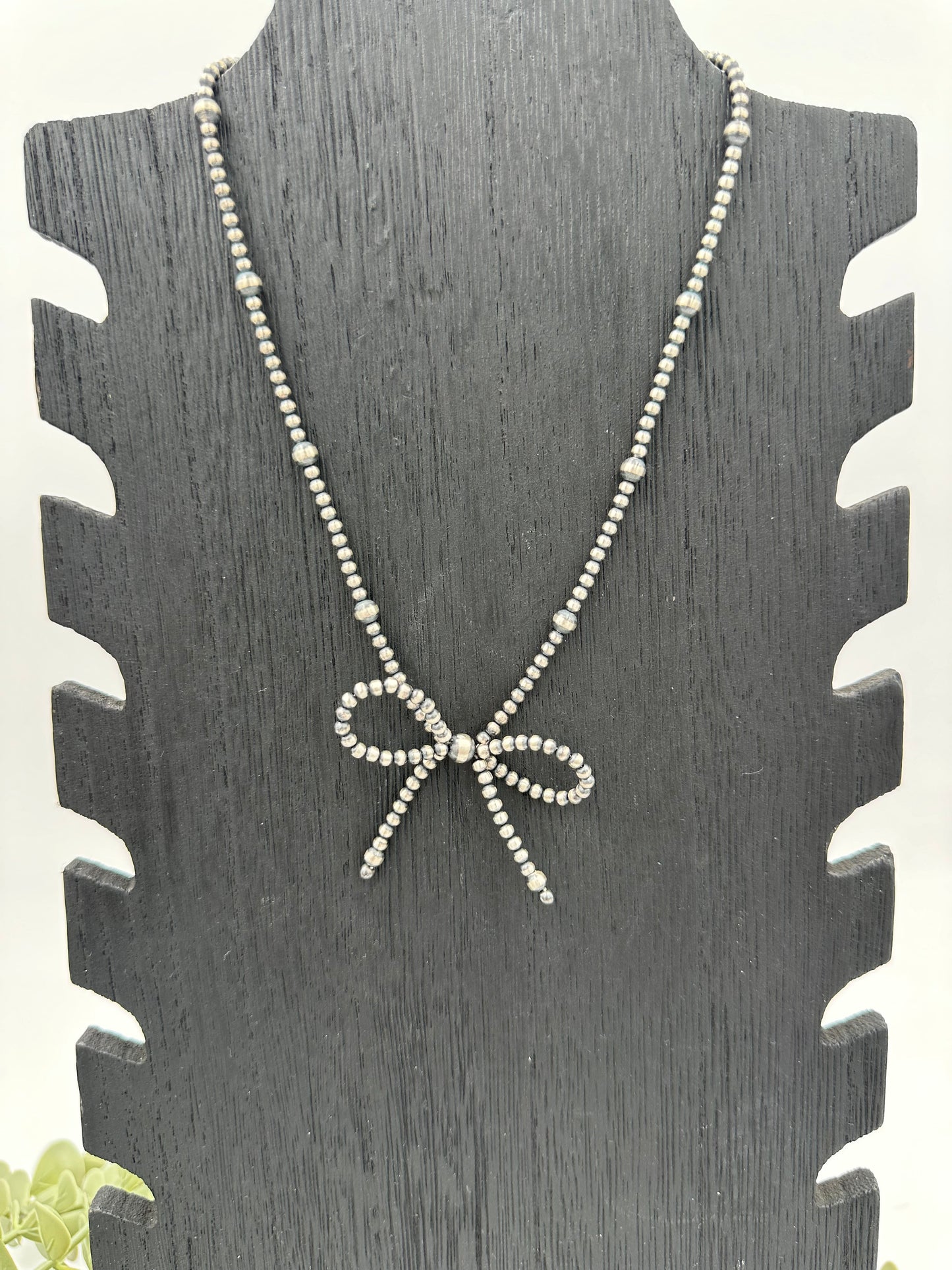 Bow Happy Necklace